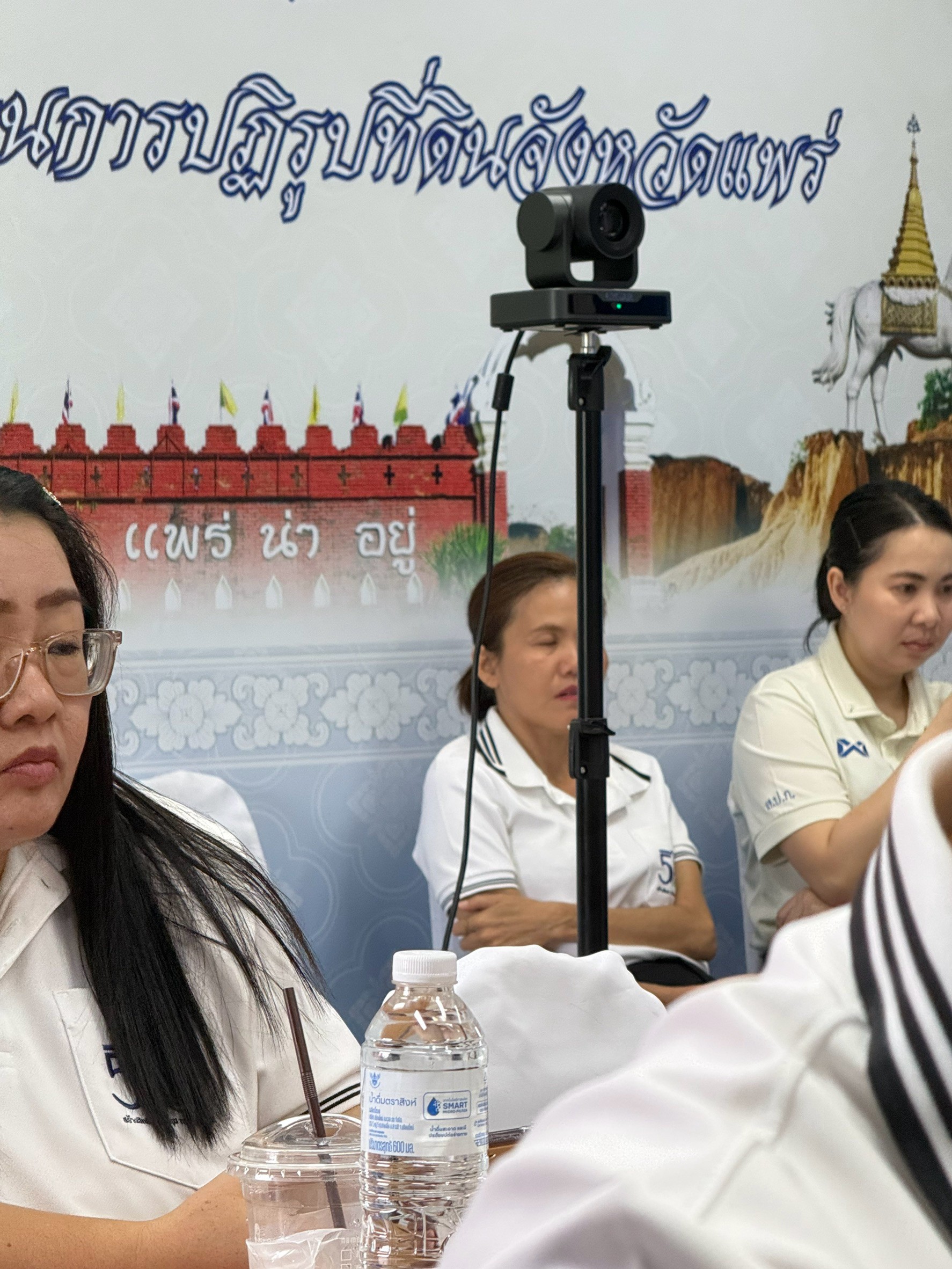 title - ส.ป.ก.แพร่ จัดโครงการ ปลูกเพื่อเปลี่ยน เปลี่ยนเพื่อยั่งยืน  เทิดไท้องค์ทศมราชา เพื่อเพิ่มพื้นที่สีเขียวในเขตปฏิรูปที่ดิน